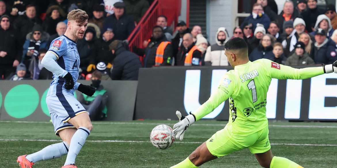 He’s far better than Werner: Spurs hold talks over signing "electric" star