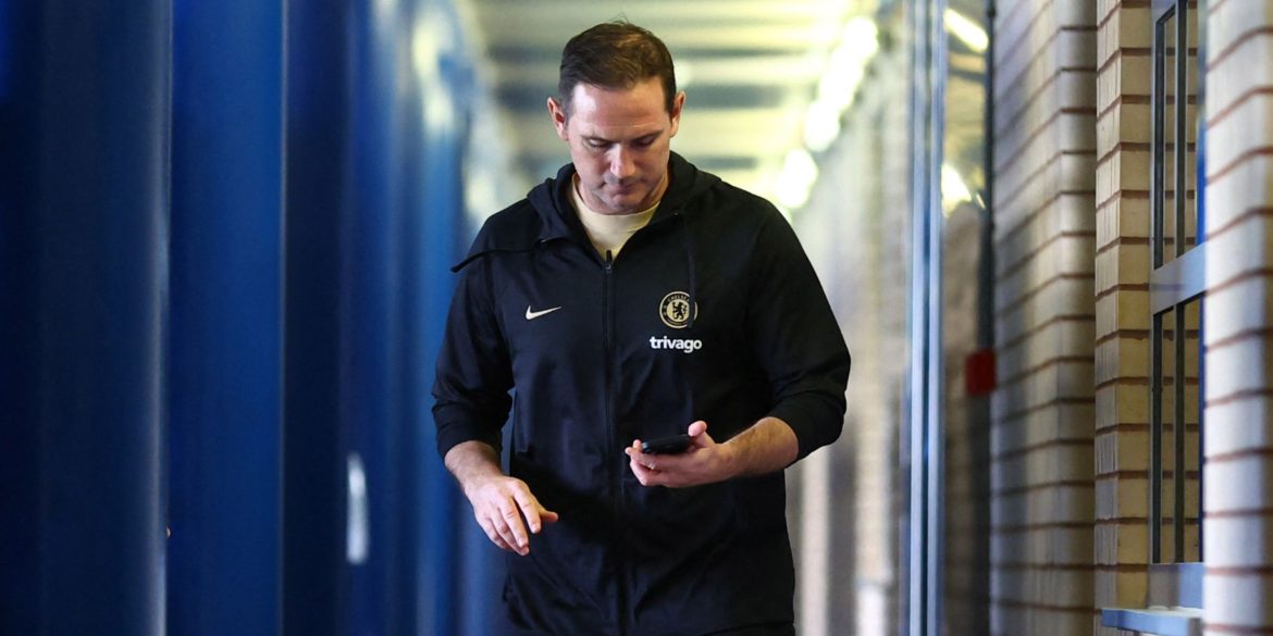 Chelsea May Replace 44 y/o Manager This Week