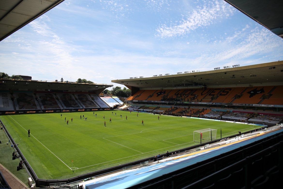 Bull wants to see more experienced players at Wolves - Exclusive